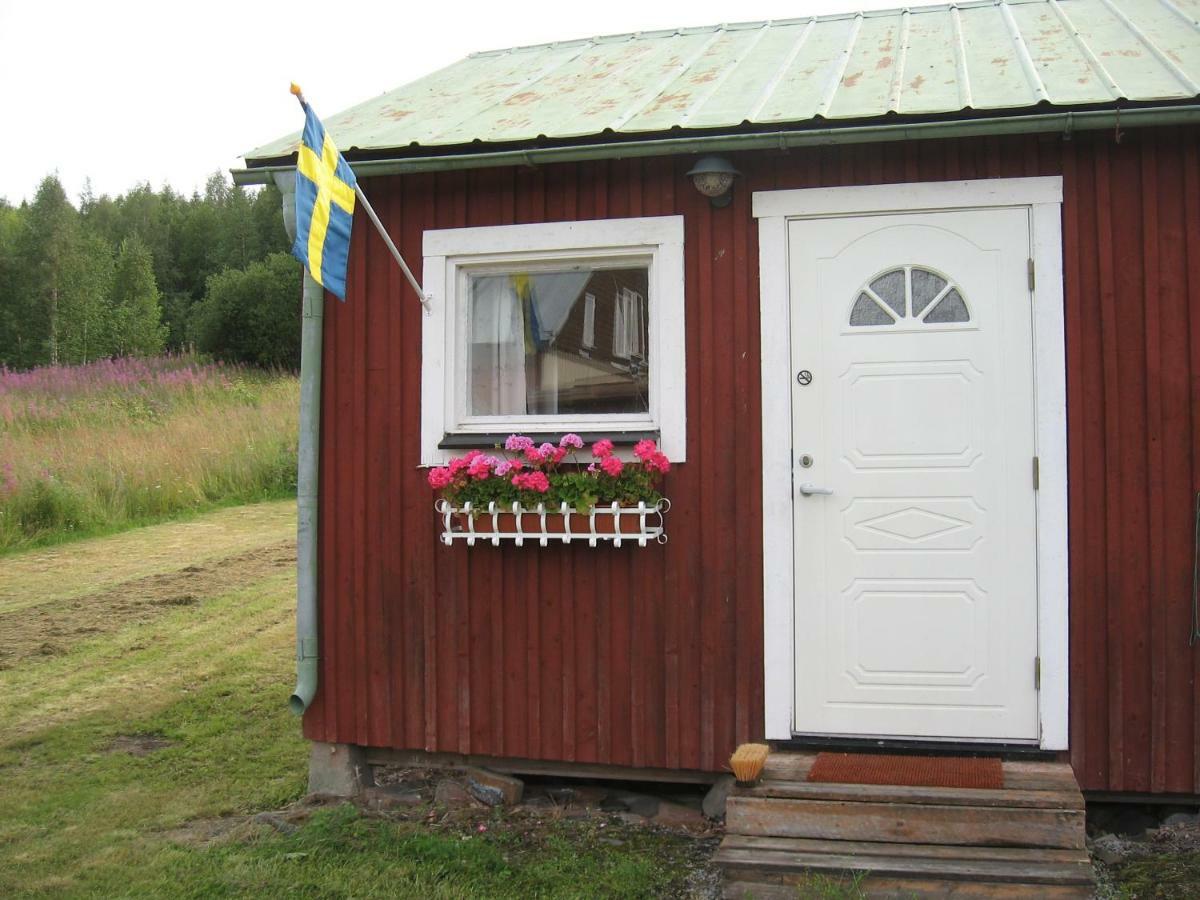 Lillvikens Gaesthuset Och Stugor Nedre Lillviken Exterior photo